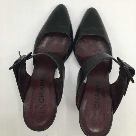 Vintage CHANEL Black Leather Interlocking CC Buckle Heeled Mules Size 39.5 Italy - Picture 2 of 8